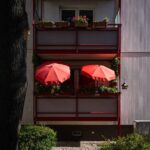Jak przygotować balkon do odpoczynku w ciepłe dni